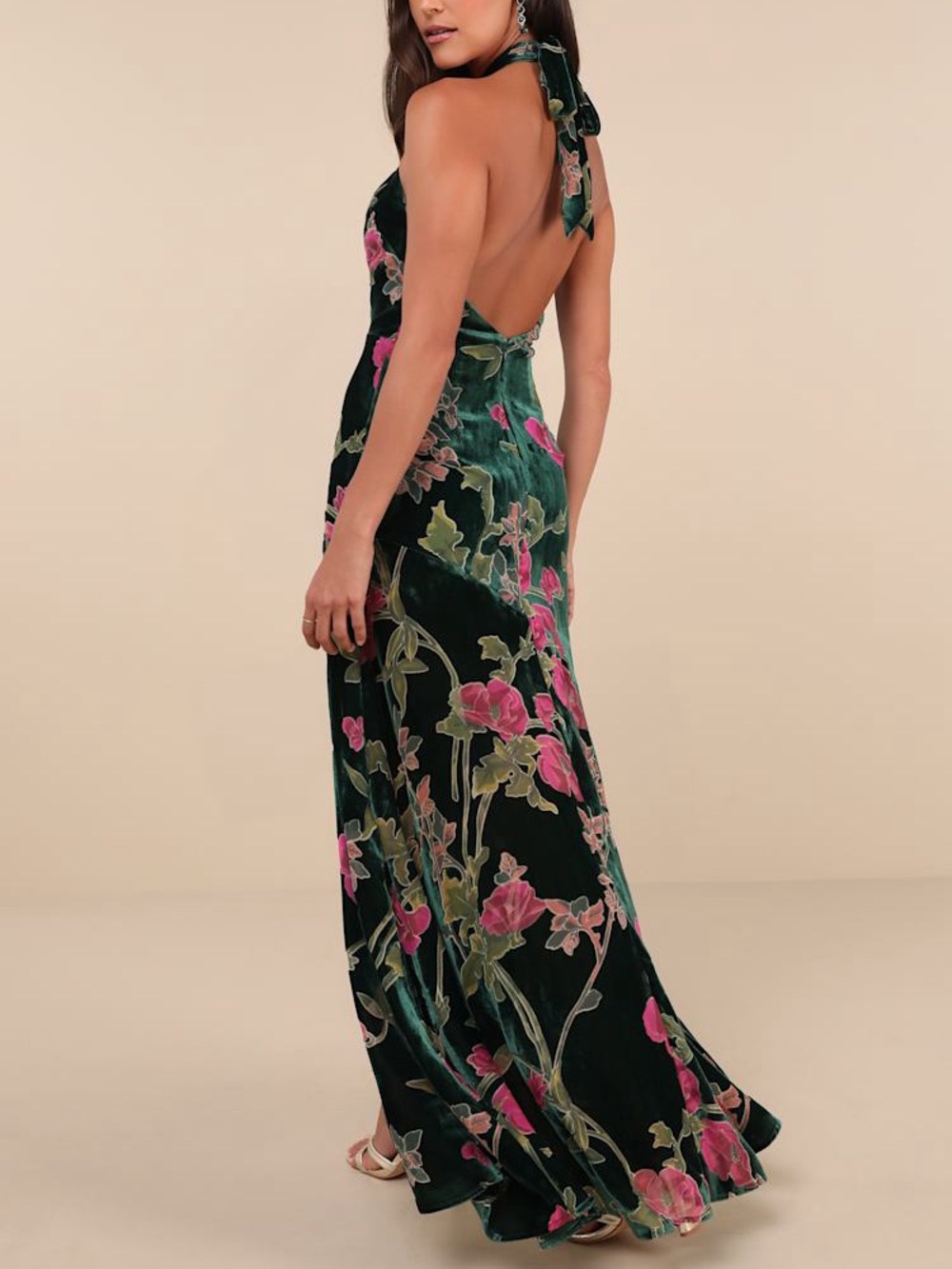 Lulus Flawlessly Gorgeous Green Burnout Floral Halter Maxi Dress Size M NWT - Picture 2 of 12